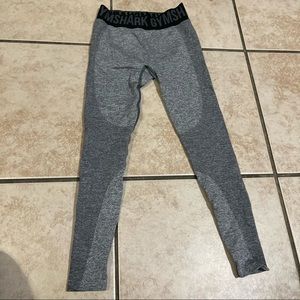 gym shark leggings